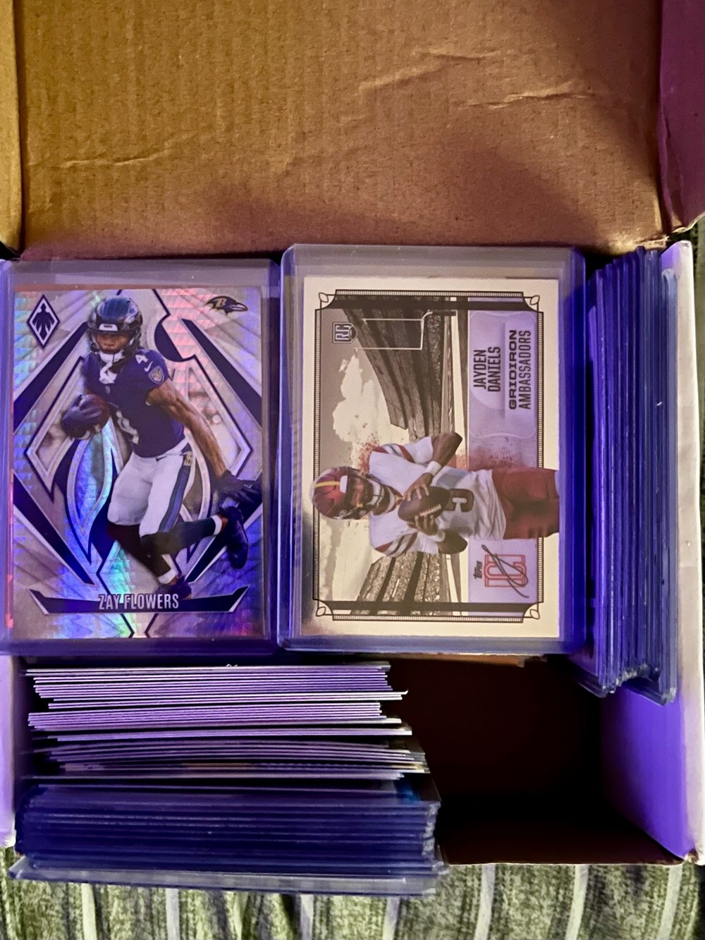 Large Sports Card Rookie & Insert Lot. NFL/MLB/NBA - Picture 3 of 4